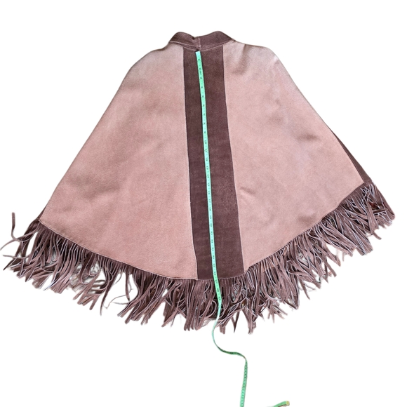 VTG 60s Suede Two Tone Brown Cape Poncho, Fringe, Hippie Boho Mod Style - Picture 16 of 16